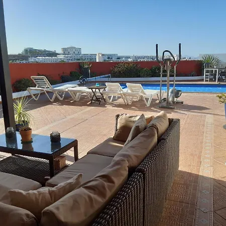 Extremely Private Villa, Heated Pool & Jacuzzi, Pool Wet Bar, Great Views. 别墅