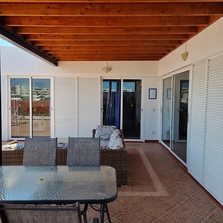 Extremely Private Villa, Heated Pool & Jacuzzi, Pool Wet Bar, Great Views. * 普拉亚布兰卡