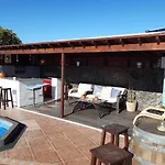 Extremely Private Villa, Heated Pool & Jacuzzi, Pool Wet Bar, Great Views. * Playa Blanca (Lanzarote)