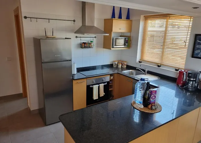 Extremely Private Villa, Heated Pool & Jacuzzi, Pool Wet Bar, Great Views. * 普拉亚布兰卡